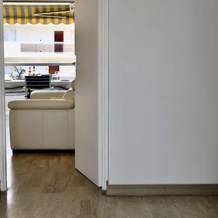 Apartment 2p. Avec Vue Et Climatisation, - Fr-1-252a-107 *